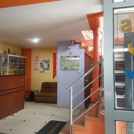 Hostal Los Pinos Huancayo Extérieur photo